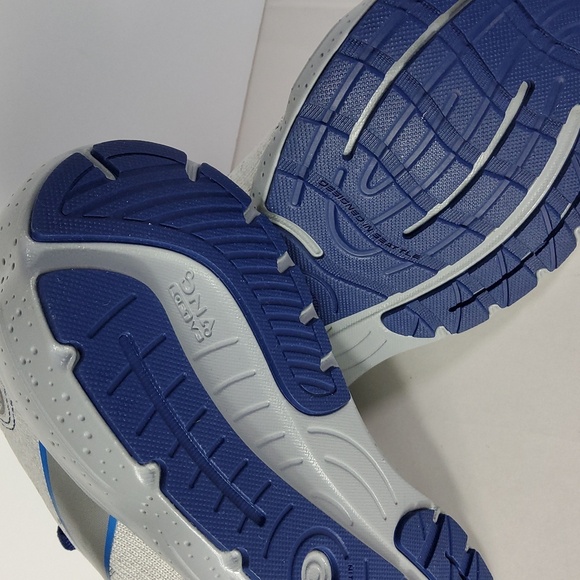 Brooks Glycerin Gray and Blue Athletic Shoes with Breathable Mesh Size 9.5 - Picture 4 of 12